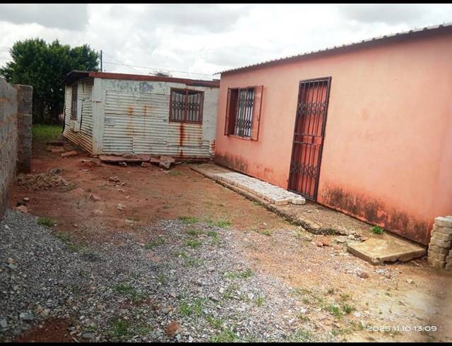 2 BEDROOM HOUSE FOR SALE IN DUDUZA